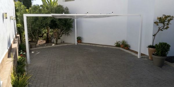 Pergola sur mesure — Villa Meknès